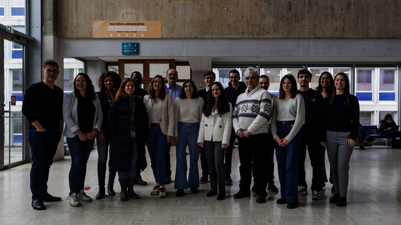 Photo de groupe de l'équipe de l'IDUS